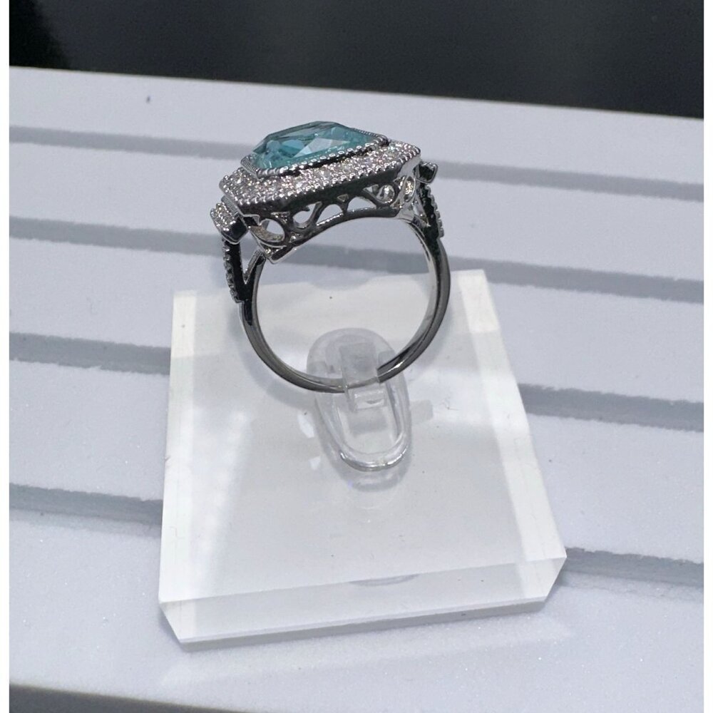Aquamarine Cubic Zirconia White Crystal Ring Size 7 - Picture 12 of 16